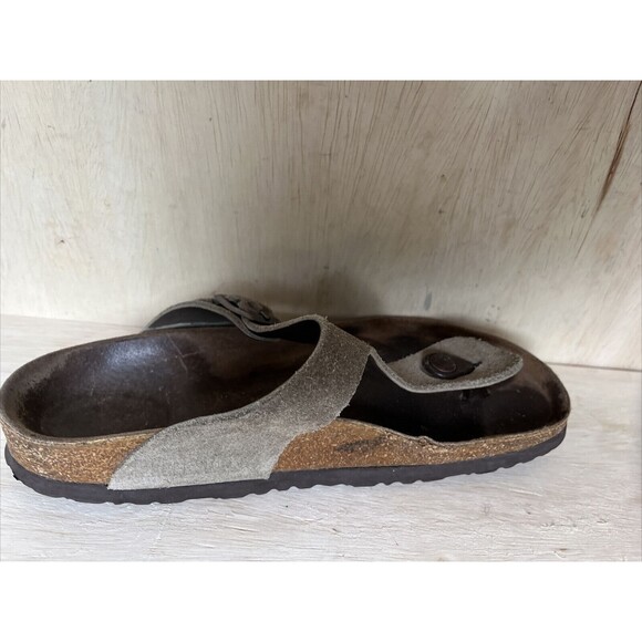 Birkenstock Womens Gizeh Size 38 US 7.5 approx shoe Sandal Cork Floor - Picture 9 of 14